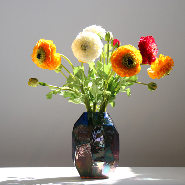 Symphony and colorful meteorite glass vase (4).jpg