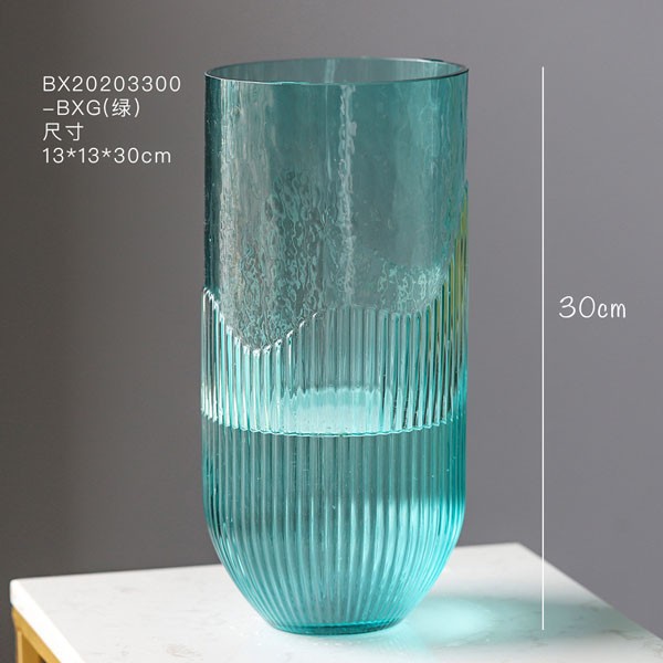 Glass vase flower arrangement flower home soft decoration